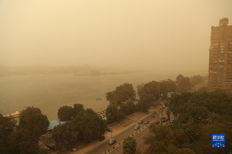 Vumbi lililotokana na dhoruba za mchanga latokea Cairo